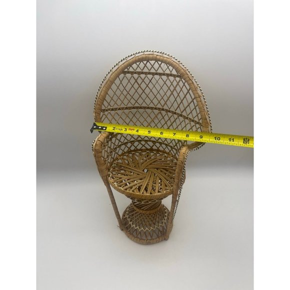 Vintage Boho Large Peacock Wicker Plant Stand Doll Chair Home Decor - Picture 4 of 12